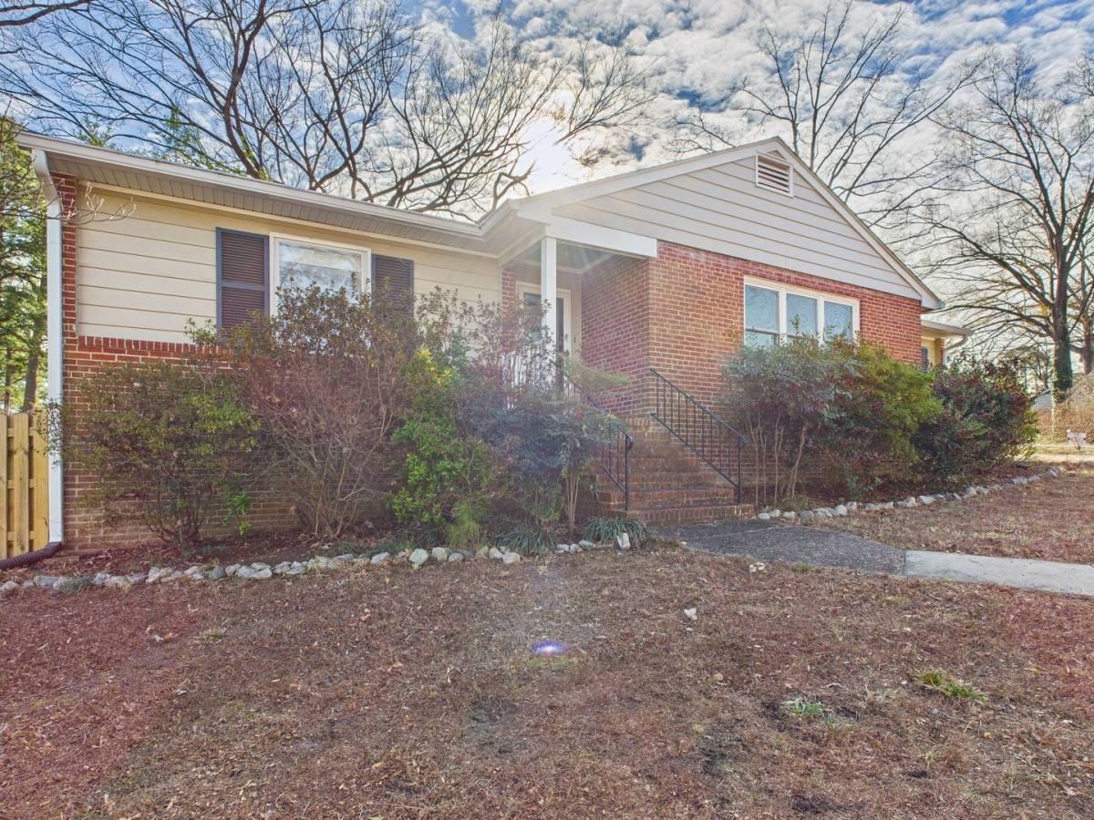 6955 Navaho Rd - Photo 2 of 10