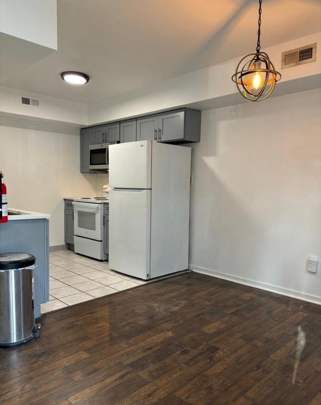 101 Gregorys Way - Photo 3 of 13