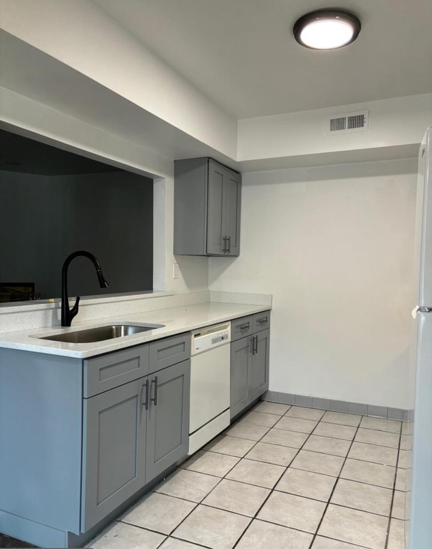 101 Gregorys Way - Photo 4 of 13