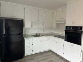 1013 Grand Ave - Photo 1 of 1