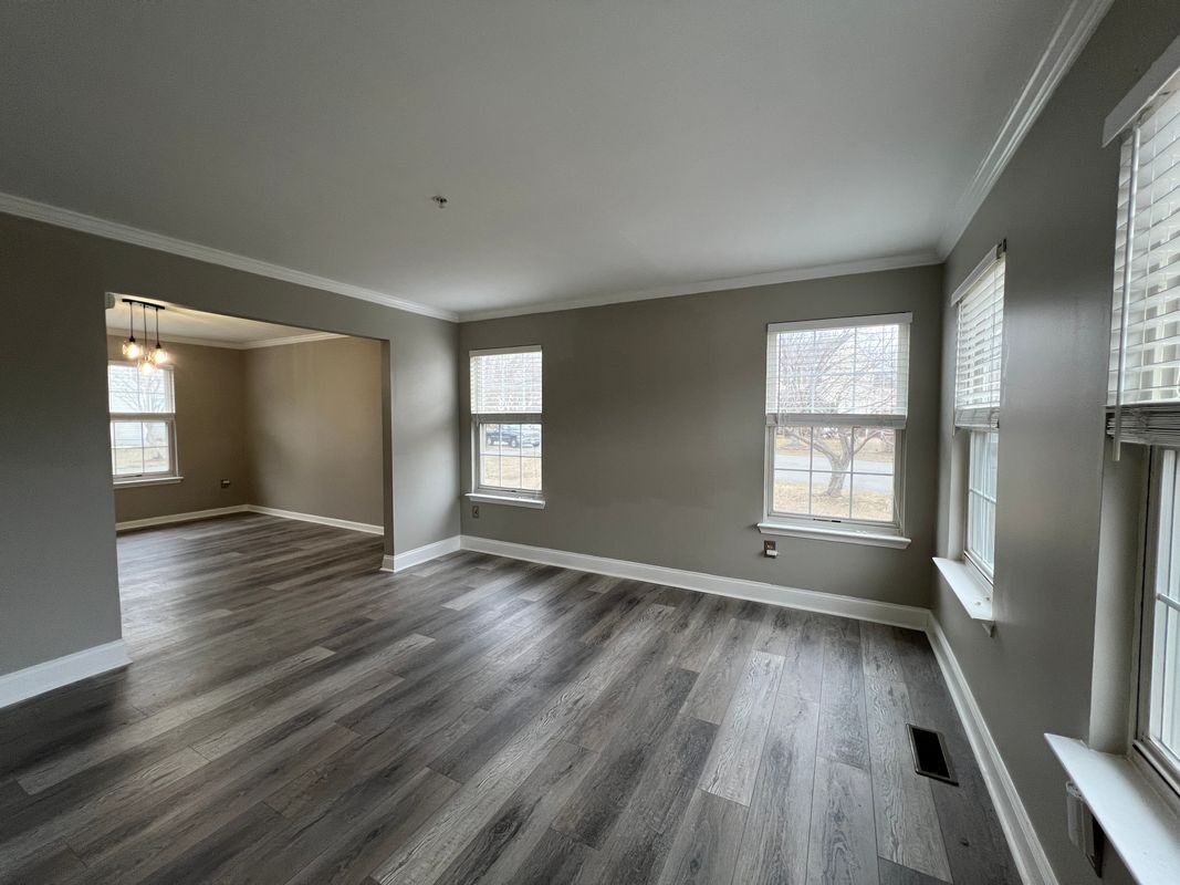 10108 Oklahoma Ct - Photo 4 of 16