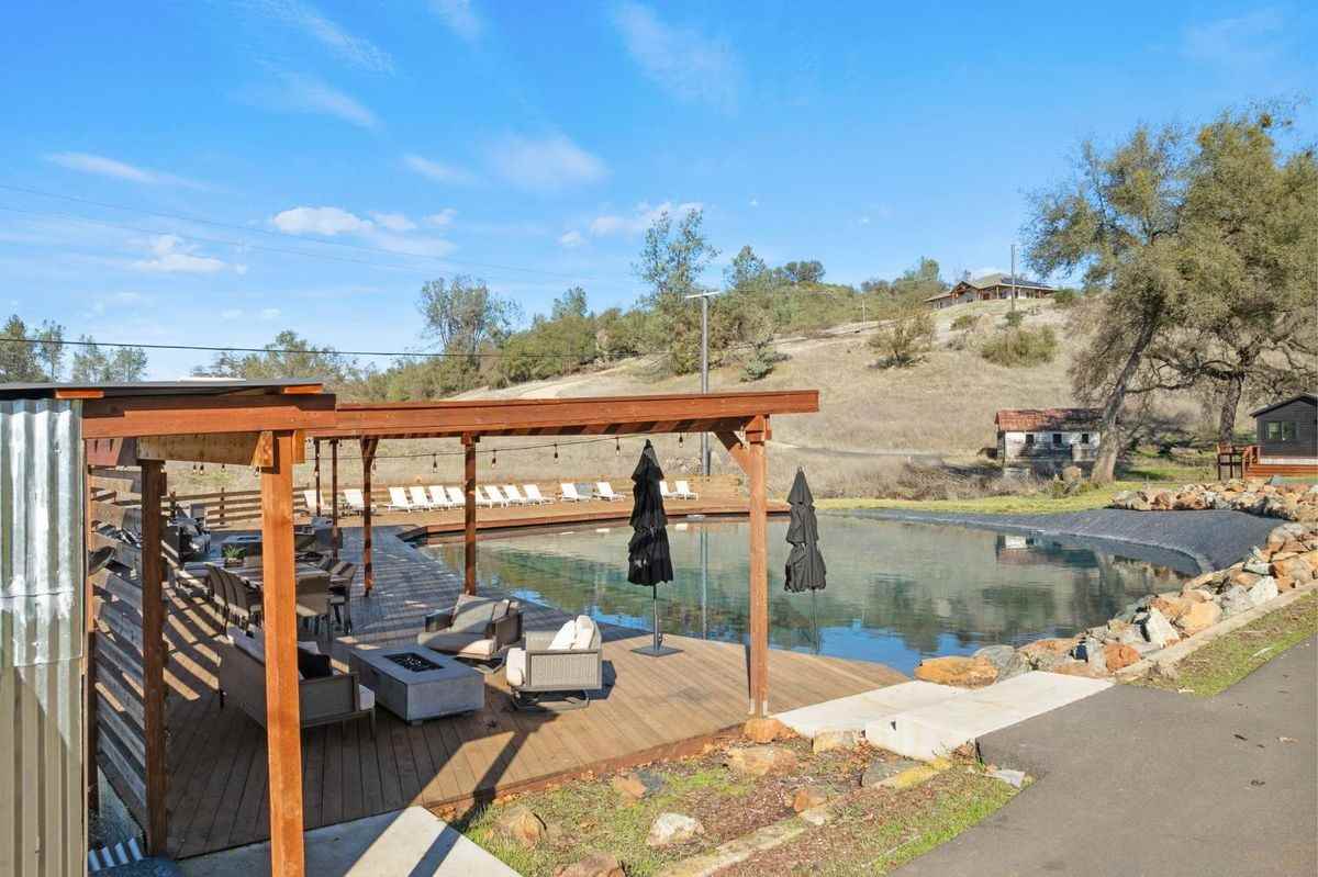 1781 Springvale Rd ##2 - Photo 2 of 30