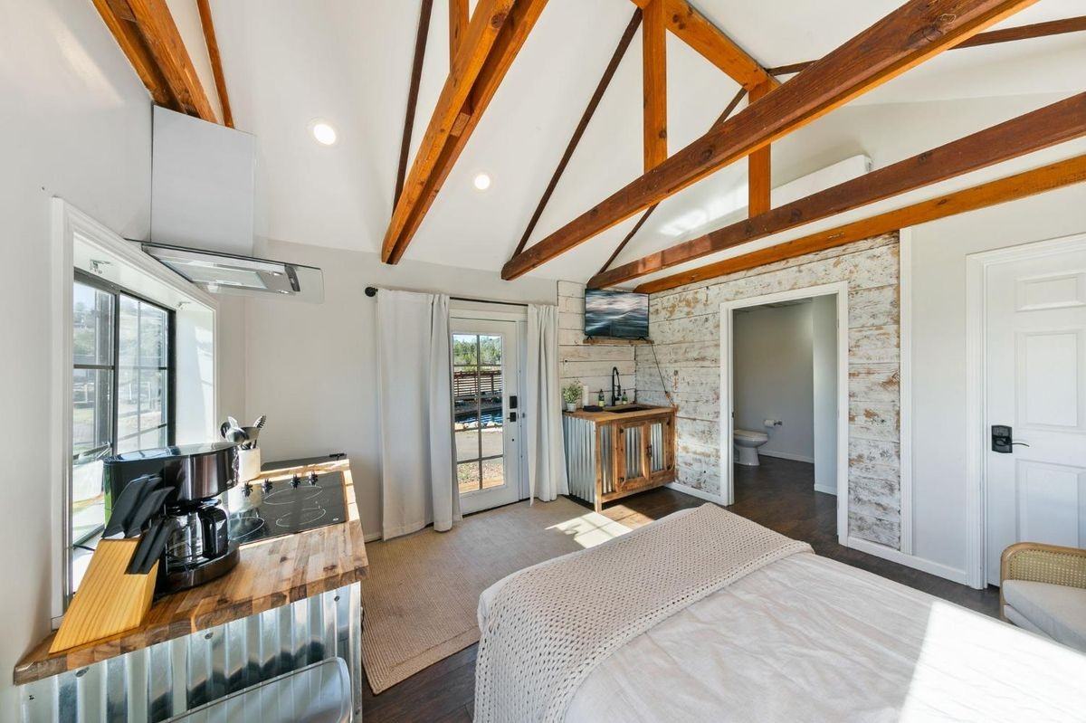 1781 Springvale Rd ##3 - Photo 6 of 29