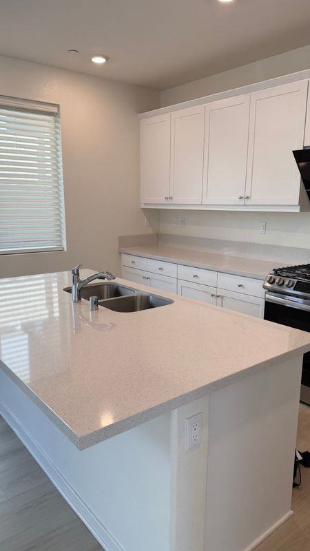 3098 Acebo Dr - Photo 6 of 29