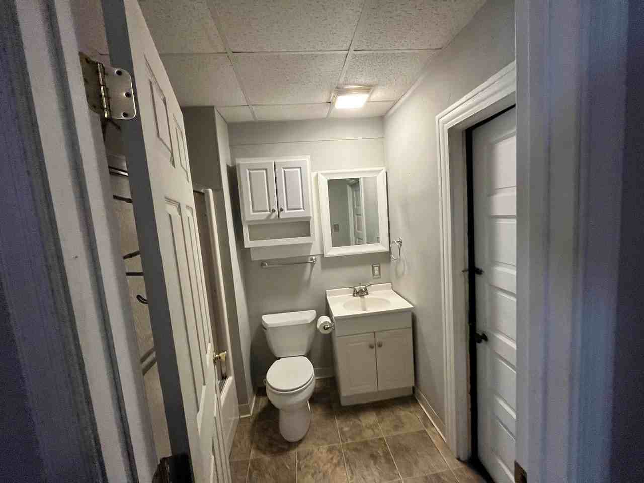 33 W Commerce St #MAIN - Photo 7 of 22