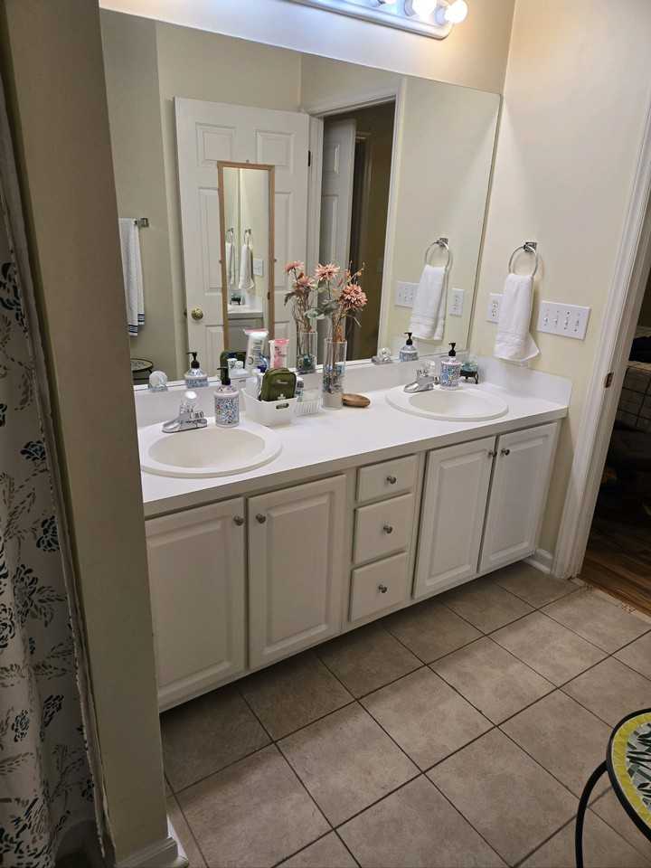 2837 Bridgeport Dr - Photo 6 of 12