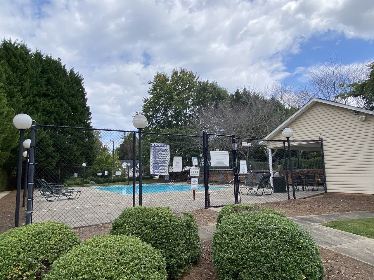 2837 Bridgeport Dr - Photo 7 of 12