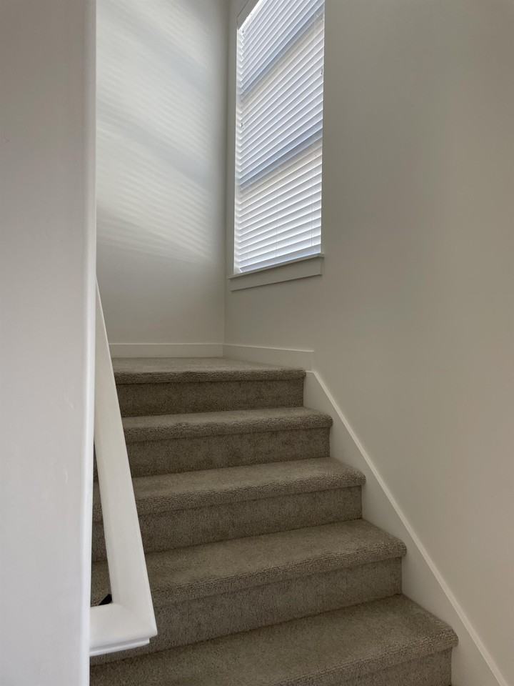 517 Southwest #1 - Photo 2 of 29