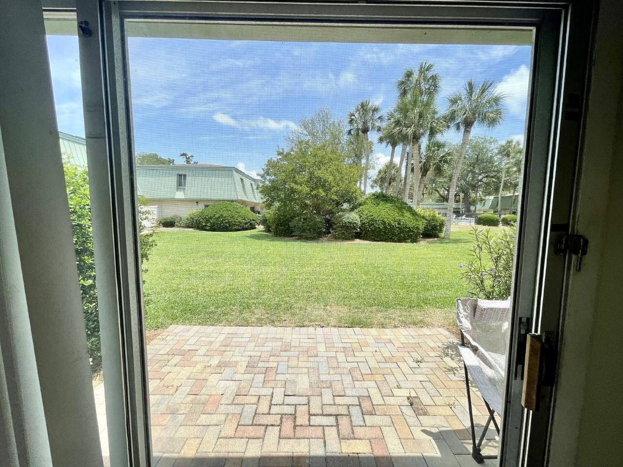 32 S Forest Beach Dr #19 - Photo 7 of 12