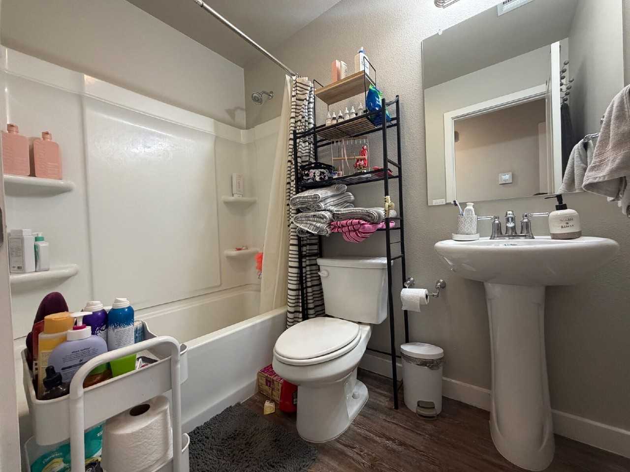 2911 Bryan Ave - Photo 7 of 11