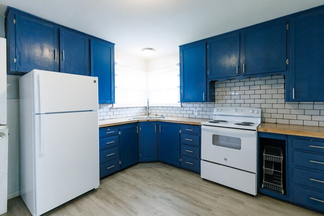 3605 26th St - Photo 6 of 21