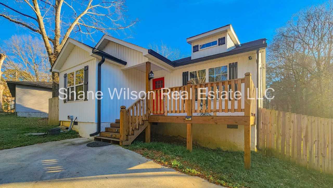 1412 Stevenson Dr - Photo 2 of 22