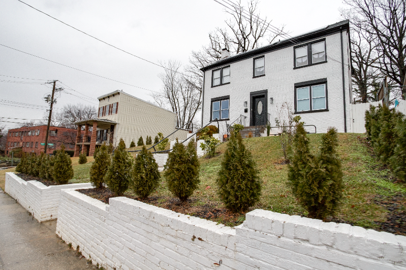 335 Division Ave Ne #BS - Photo 2 of 20