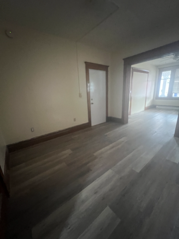 133 Arch St #A - Photo 5 of 10