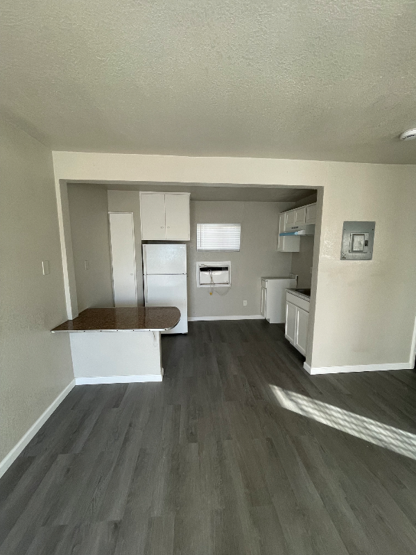 535 El Centro Ave #5 - Photo 3 of 7