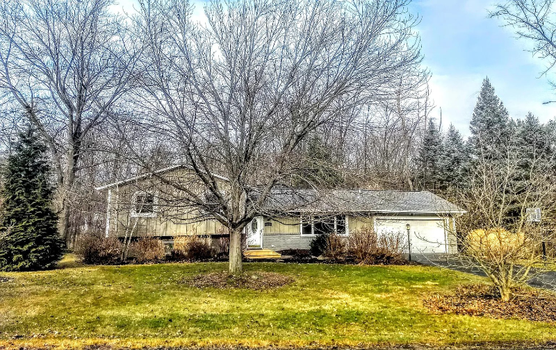 16351 Petro Dr - Photo 5 of 26