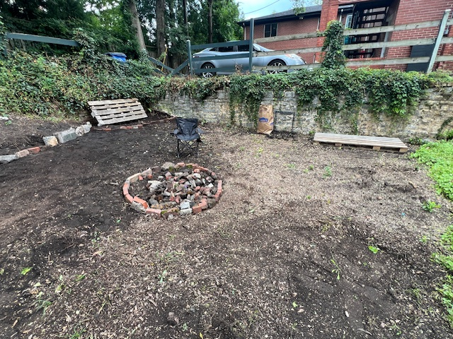 925 Euclid Ave Ne #7 - Photo 6 of 11