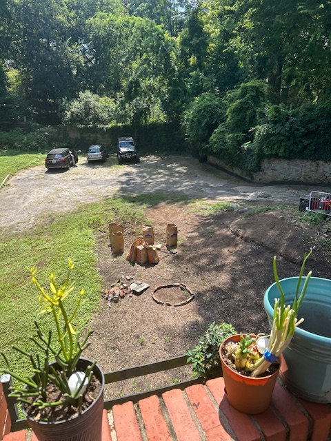 925 Euclid Ave Ne #7 - Photo 7 of 11