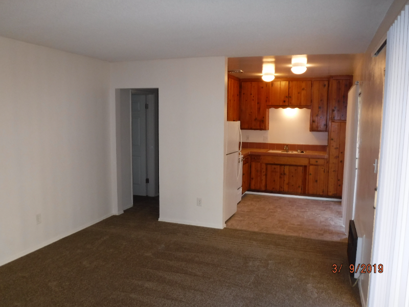 633 N Fig St #M - Photo 6 of 20