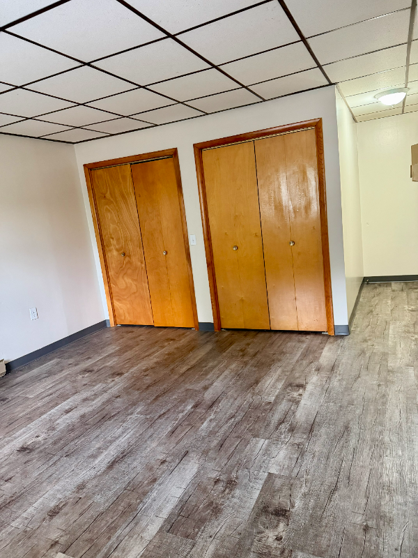 114 Spruce St #C - Photo 3 of 9