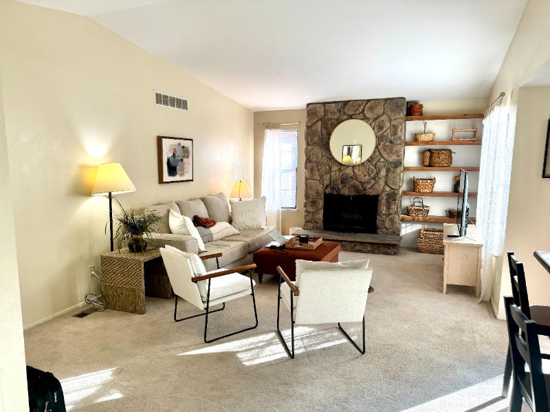 2639 S Xanadu Way #C - Photo 2 of 22