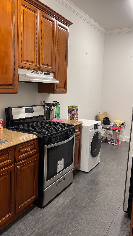 150 Midland Ave #5 - Photo 4 of 9