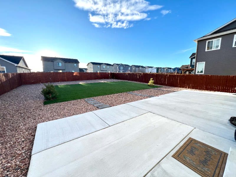 10722 Rolling Mesa Dr - Photo 5 of 22