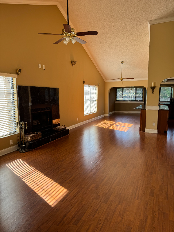 2815 Countrybrook Dr #M11 - Photo 3 of 29