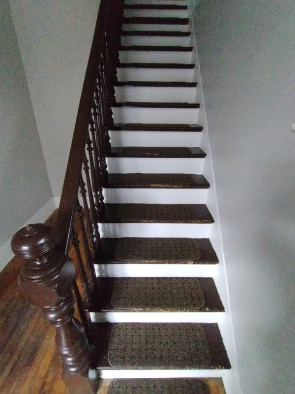 246 W 6th St #2 - Photo 5 of 6