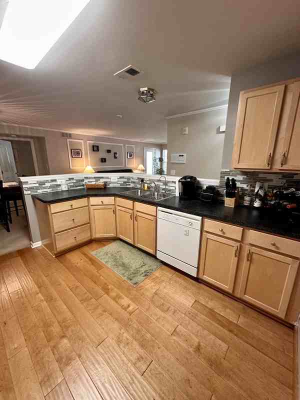 4008 Berkeley Ave - Photo 5 of 11