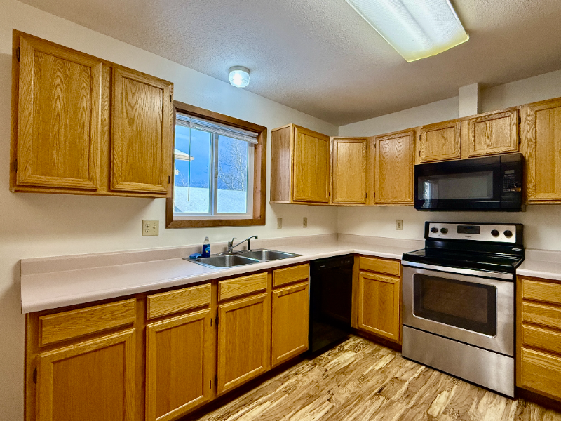 722 Waverly Pl #3 - Photo 3 of 23