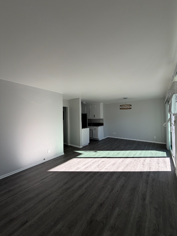 5720 Yolanda Ave #18 - Photo 2 of 20