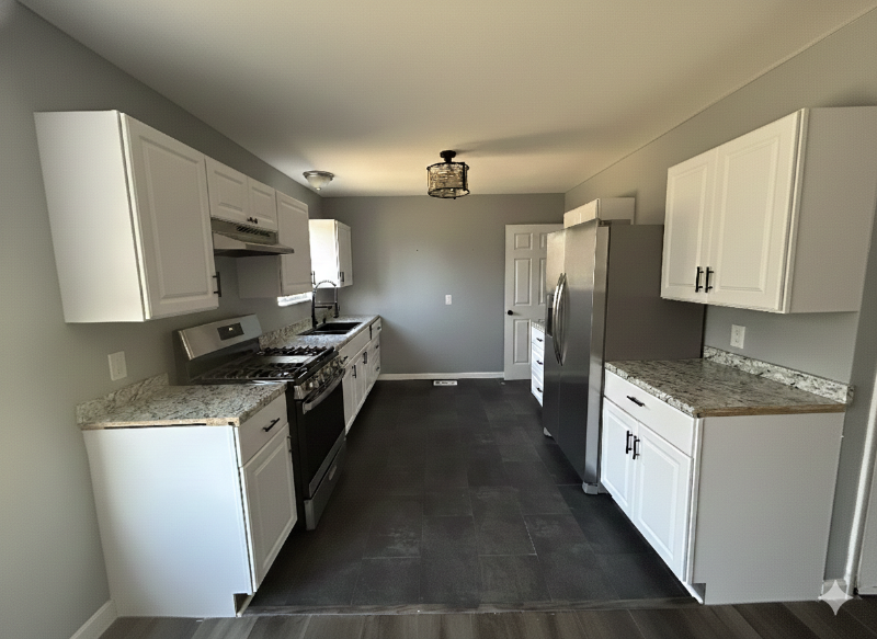 10411 Royal Dr - Photo 2 of 16