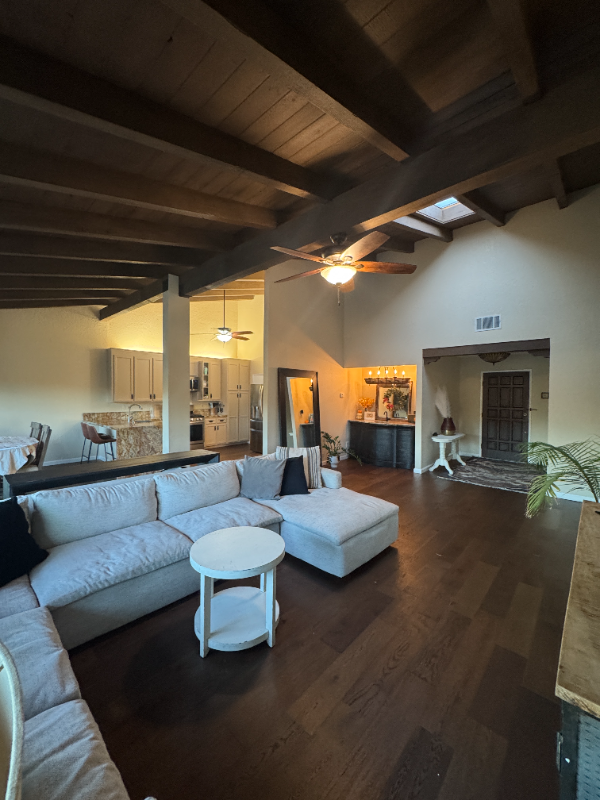 1346 Miraflores Gln - Photo 4 of 20