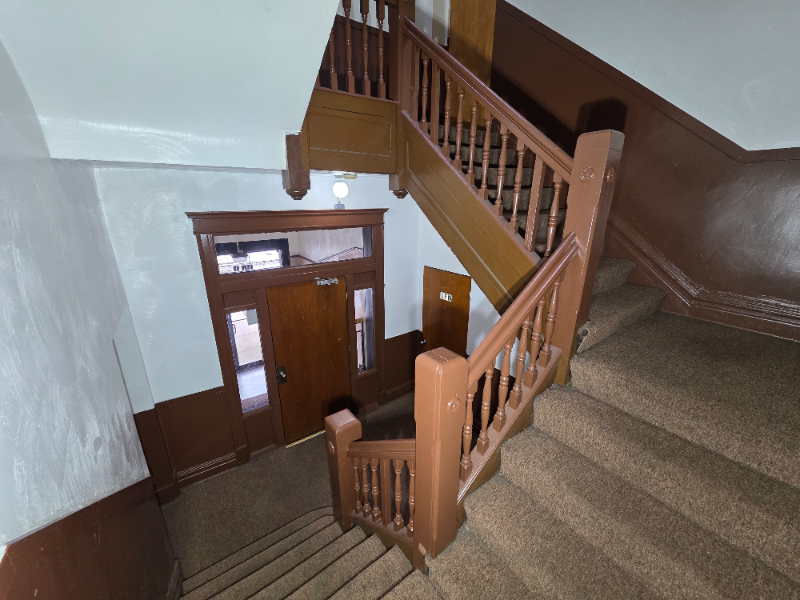 6529 S Kimbark Ave #3R - Photo 3 of 21