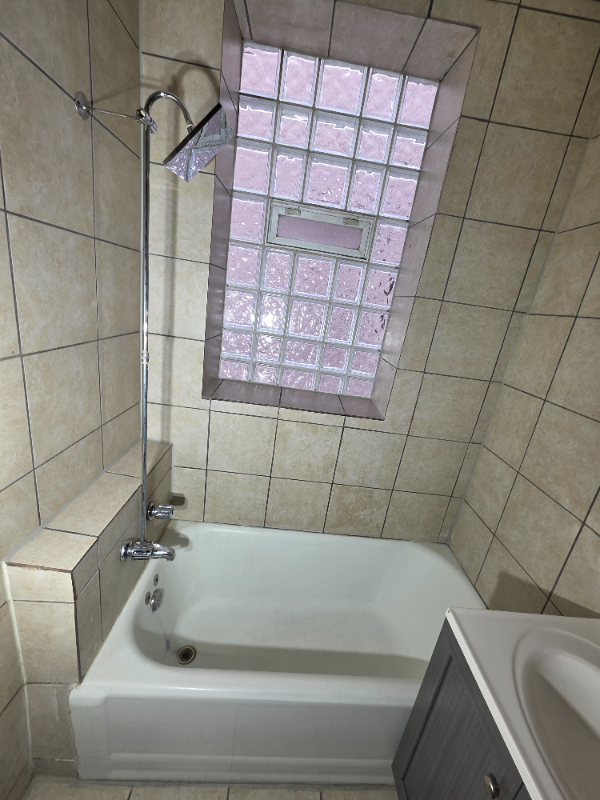 6529 S Kimbark Ave #3R - Photo 6 of 21