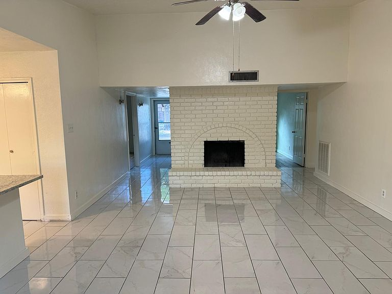 3410 Meadow Oaks Dr - Photo 5 of 8