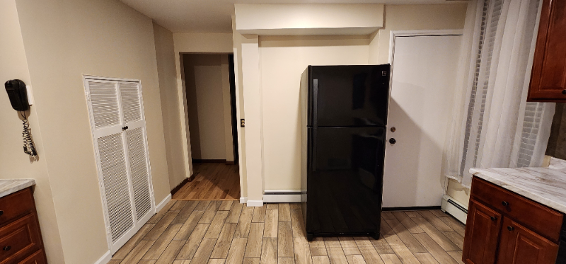 33 Willow Ave #1stFL - Photo 3 of 12