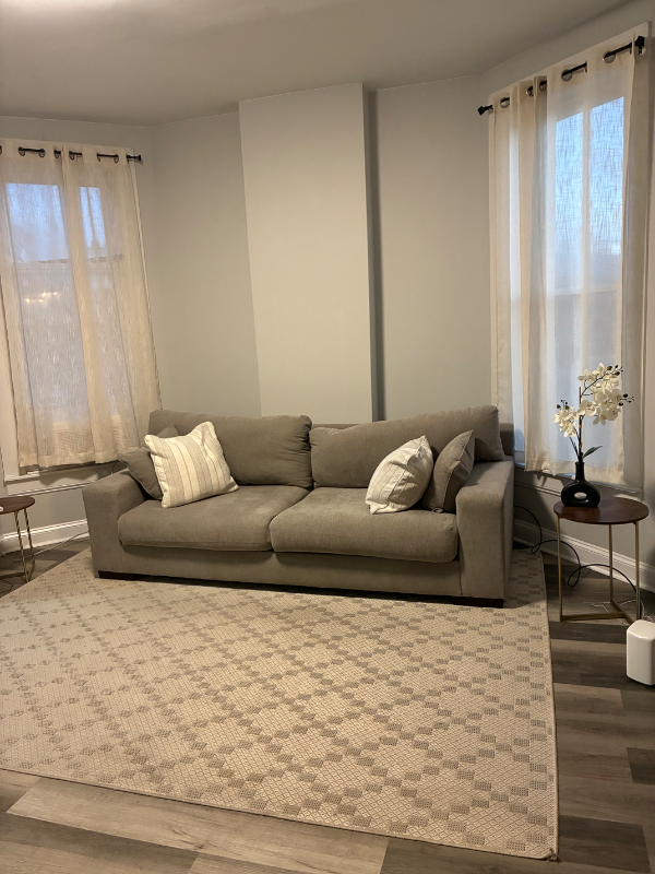 118 N Mozart St - Photo 2 of 13