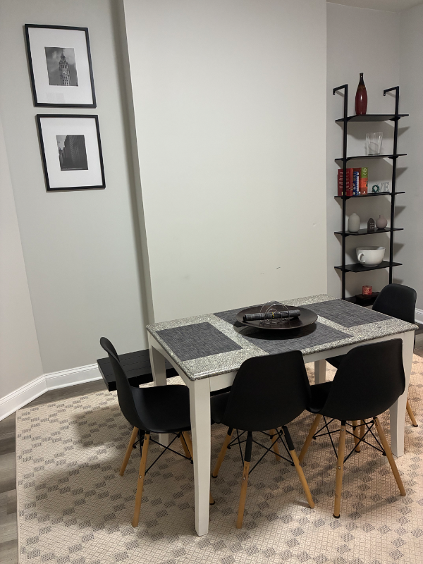 118 N Mozart St - Photo 5 of 13