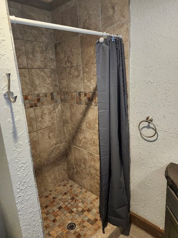 201 N High St - Photo 5 of 6