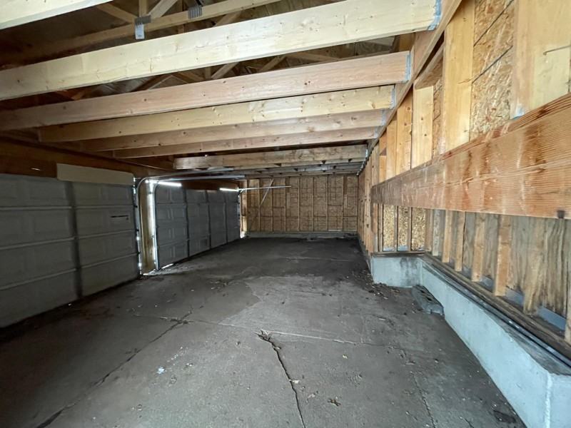 330 Potomac Ave - Photo 2 of 4