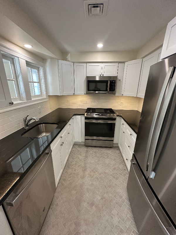 8433 Germantown Ave #2nd - Photo 3 of 19