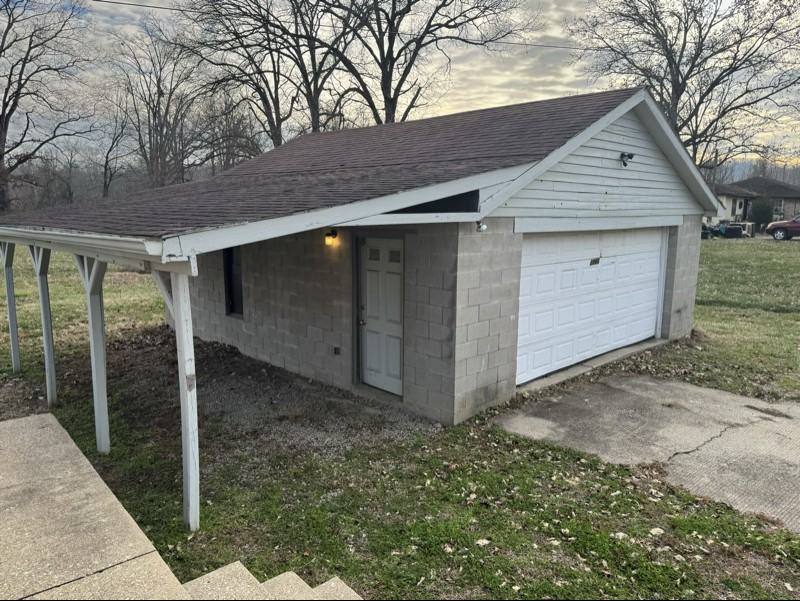 2866 W Blue Lick Rd - Photo 2 of 14