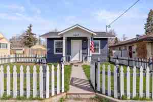 featured image of 2427 Garden Ave