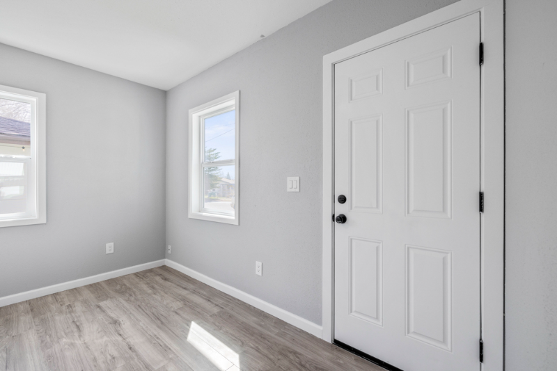 2427 Garden Ave - Photo 7 of 20