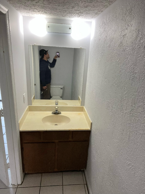 1215 Shalom Dr - Photo 7 of 18