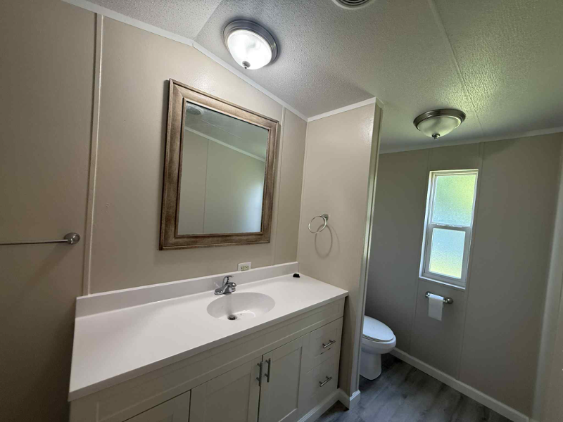 1236 N Oaklane Rd #21 - Photo 4 of 5