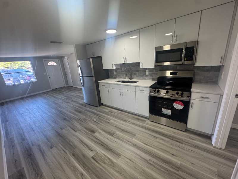 5928/5930 13Th Street Court East #5930 - Photo 6 of 20