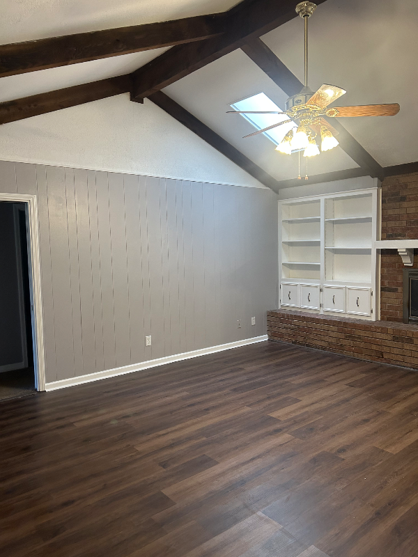 8510 Timberwood Ln - Photo 3 of 16